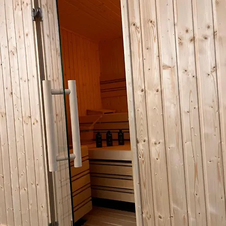 Hotel apartamentowy Lawendowa Przystań Wieleń