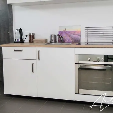 Lawendowa Przystań Wieleń Hotel apartamentowy